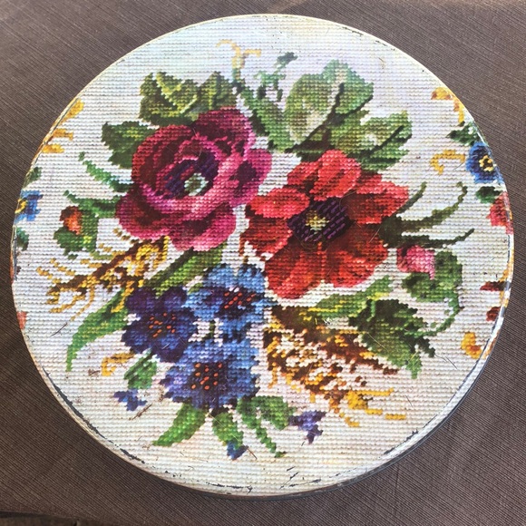 Vintage Other - Vintage Embroidered Floral Tin